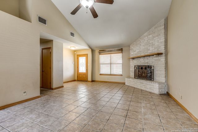 101 Sylvester, Poth, TX 78147