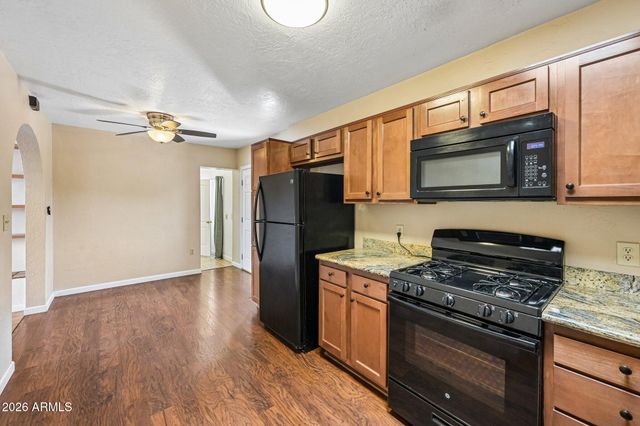 1315 E LEMON Street, Tempe, AZ 85281