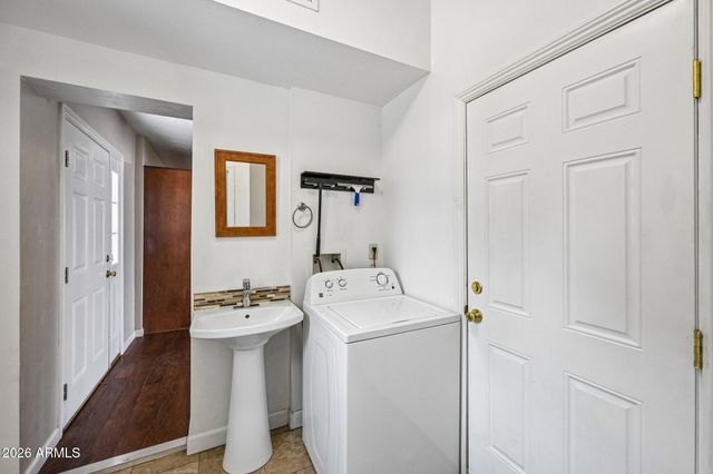 1315 E LEMON Street, Tempe, AZ 85281