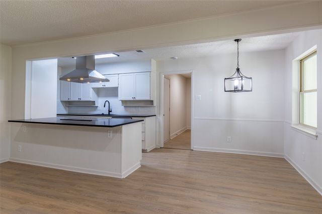 6192 Wrigley Way, Fort Worth, TX 76133