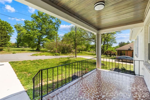 226 Planetree Drive, Belmont, NC 28012