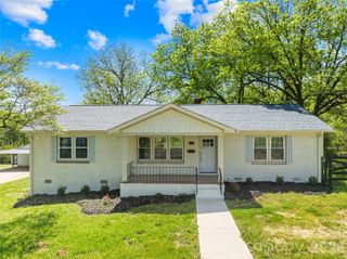 226 Planetree Drive, Belmont, NC 28012