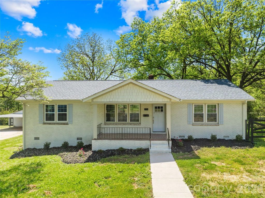 226 Planetree Drive, Belmont, NC 28012