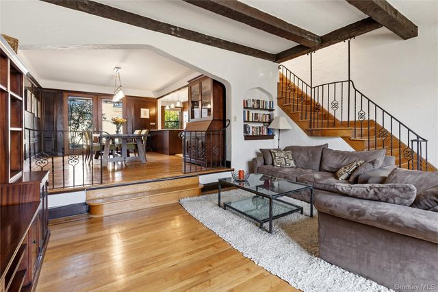 9215 68th Avenue, Forest Hills, NY 11375