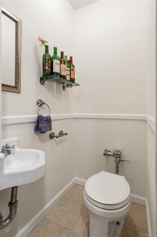 9215 68th Avenue, Forest Hills, NY 11375