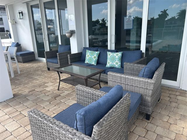 3100 NE 49th Street PH06, Fort Lauderdale, FL 33308