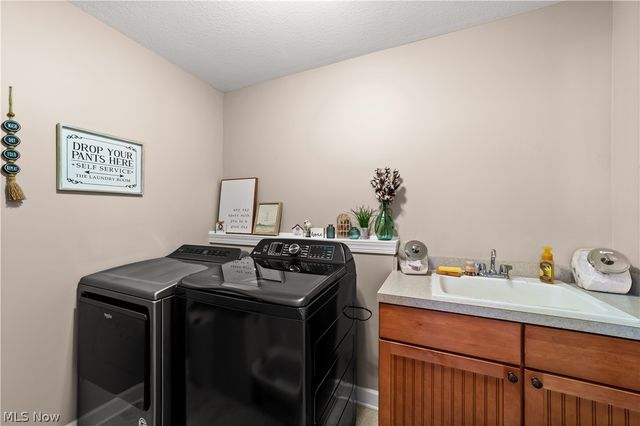 3701 Falcon Ridge Drive, Medina, OH 44256