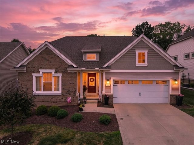 3701 Falcon Ridge Drive, Medina, OH 44256