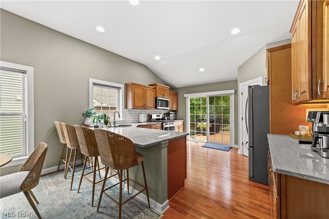 3701 Falcon Ridge Drive, Medina, OH 44256