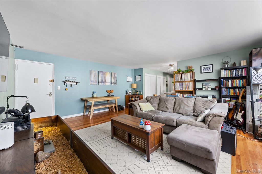 6299 Broadway C10, Bronx, NY 10471 — exterior