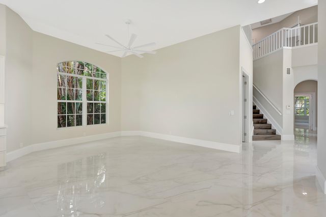 1012 Diamond Head Way, Palm Beach Gardens, FL 33418