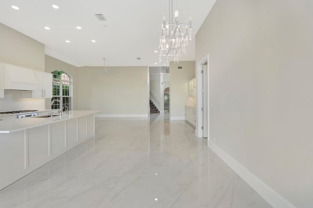 1012 Diamond Head Way, Palm Beach Gardens, FL 33418