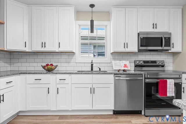 1730 Dupuy Rd, Petersburg, VA 23803