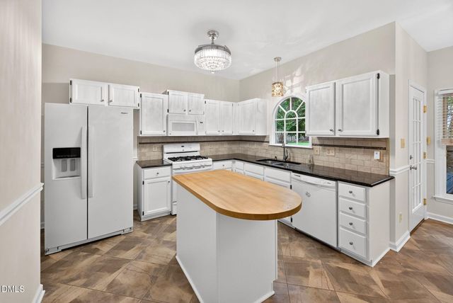 4553 Birmingham Way, Raleigh, NC 27604