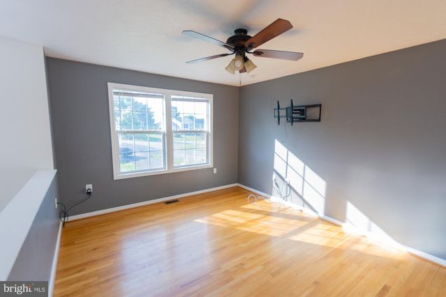 53 BUGS CT, Ranson, WV 25438