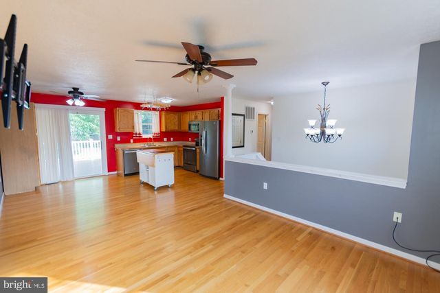 53 BUGS CT, Ranson, WV 25438