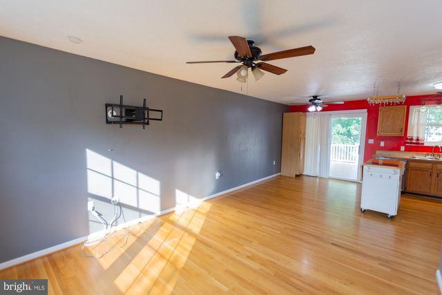 53 BUGS CT, Ranson, WV 25438