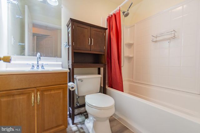 53 BUGS CT, Ranson, WV 25438