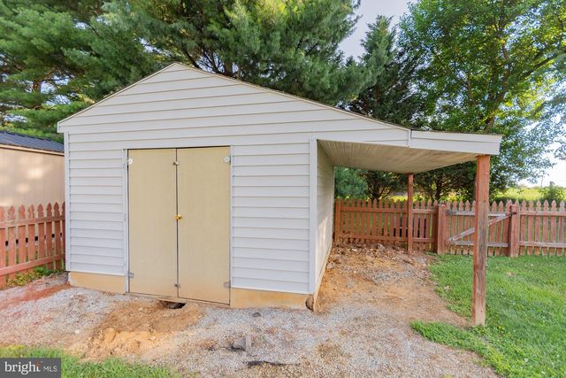53 BUGS CT, Ranson, WV 25438
