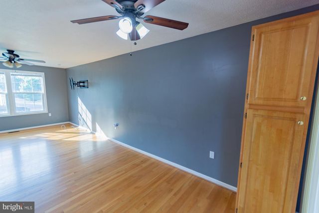 53 BUGS CT, Ranson, WV 25438