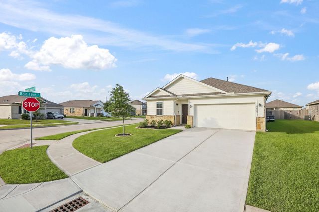 603 Walnut Branch Drive, Baytown, TX 77523