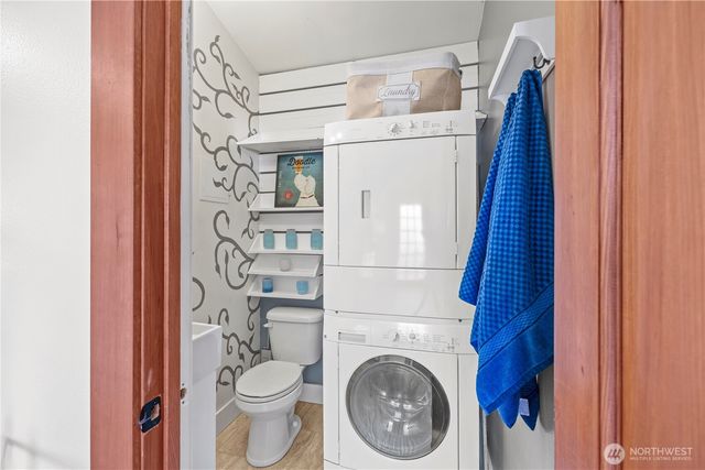 6822 S Lawrence Street, Tacoma, WA 98409