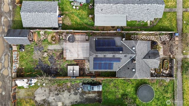 6822 S Lawrence Street, Tacoma, WA 98409