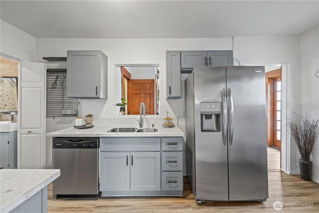 6822 S Lawrence Street, Tacoma, WA 98409