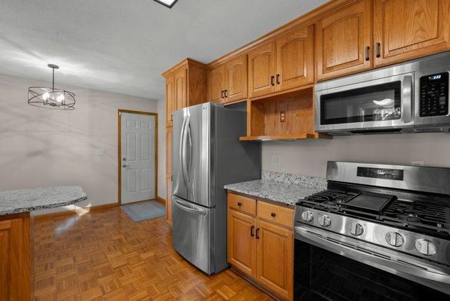 9031 Johnson Avenue S, Bloomington, MN 55437