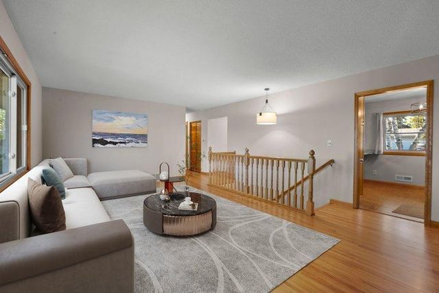 9031 Johnson Avenue S, Bloomington, MN 55437