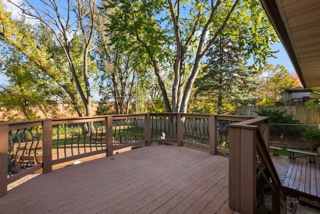 9031 Johnson Avenue S, Bloomington, MN 55437