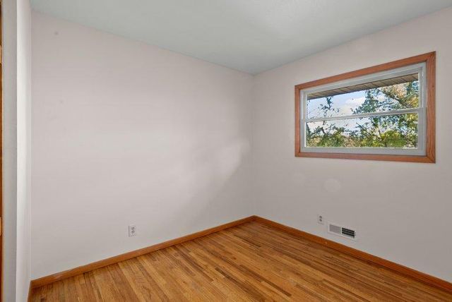 9031 Johnson Avenue S, Bloomington, MN 55437