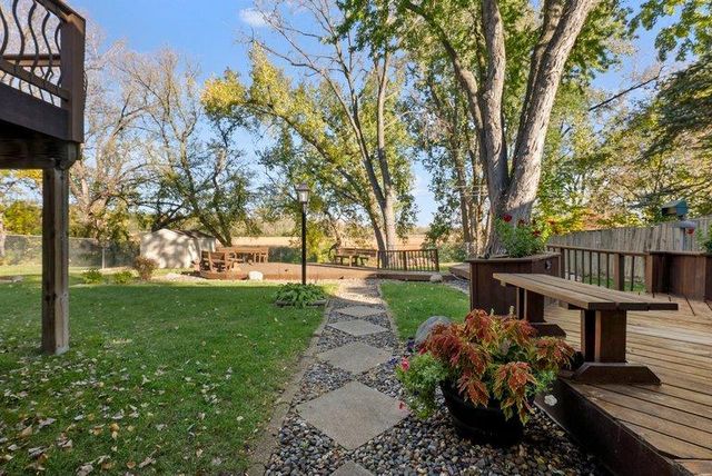 9031 Johnson Avenue S, Bloomington, MN 55437