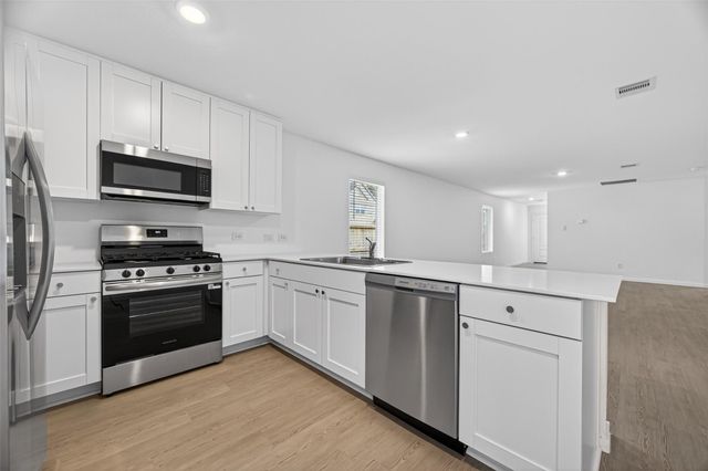 6297 Alder Creek Court, Magnolia, TX 77354