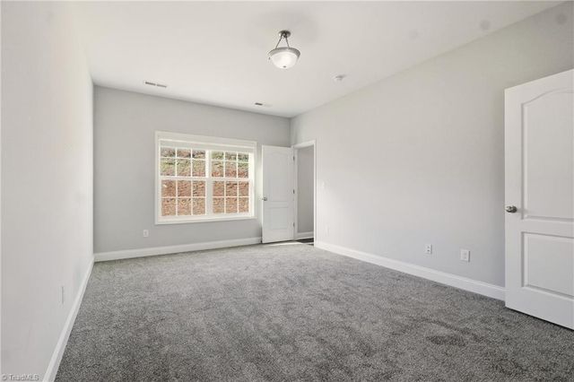 3439 River Farm Drive, Kernersville, NC 27284