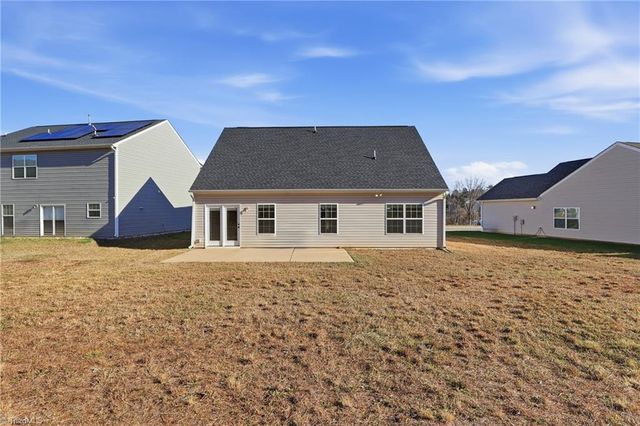 3439 River Farm Drive, Kernersville, NC 27284