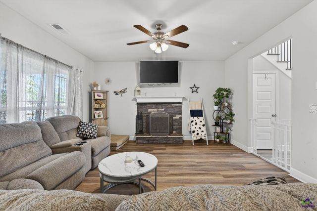 412 Gray Wolf Drive, Macon, GA 31216