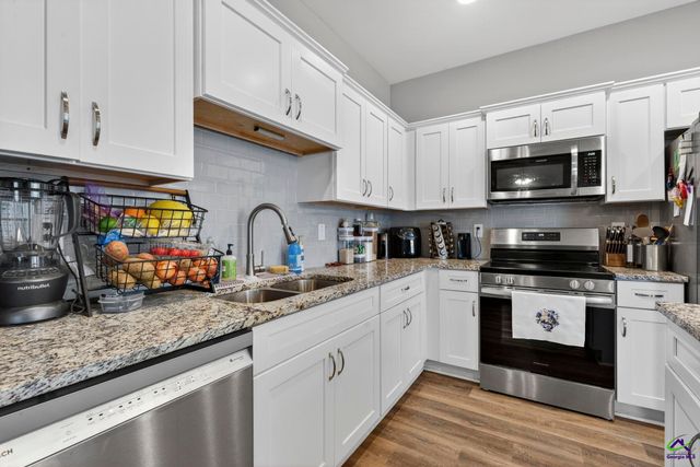 412 Gray Wolf Drive, Macon, GA 31216