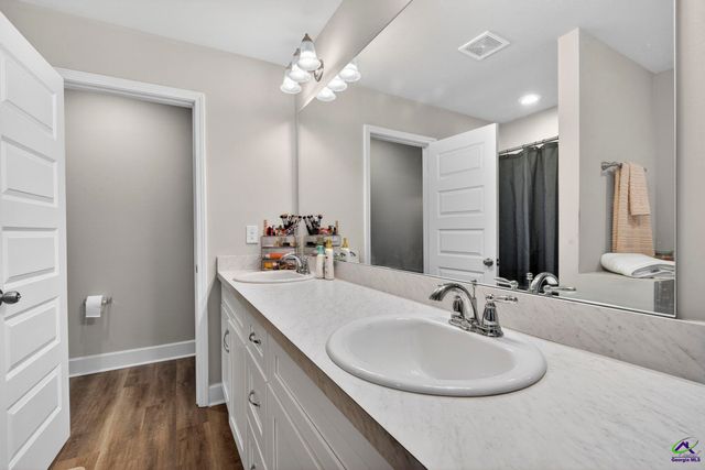 412 Gray Wolf Drive, Macon, GA 31216