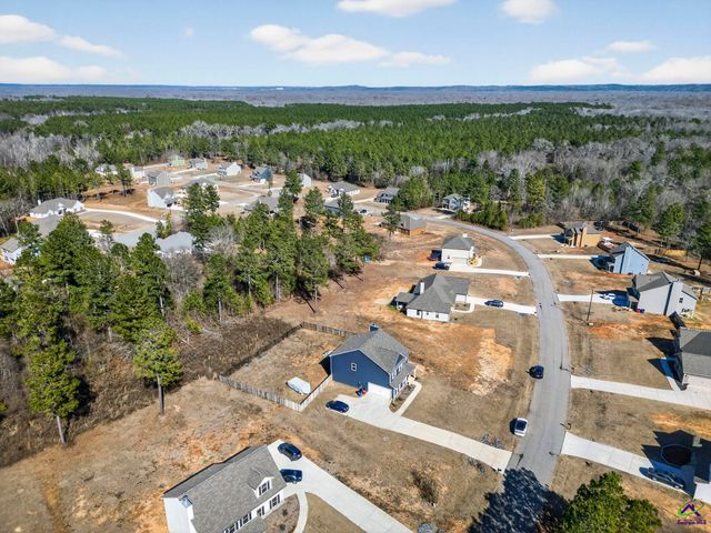 412 Gray Wolf Drive, Macon, GA 31216