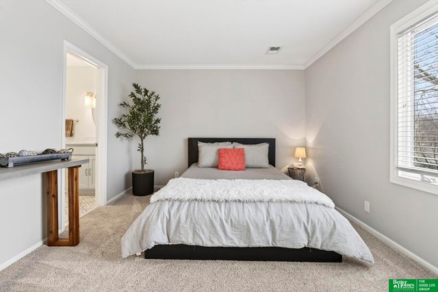 2508 S 92 Plaza, Omaha, NE 68124