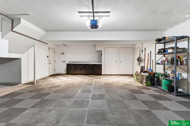 2508 S 92 Plaza, Omaha, NE 68124