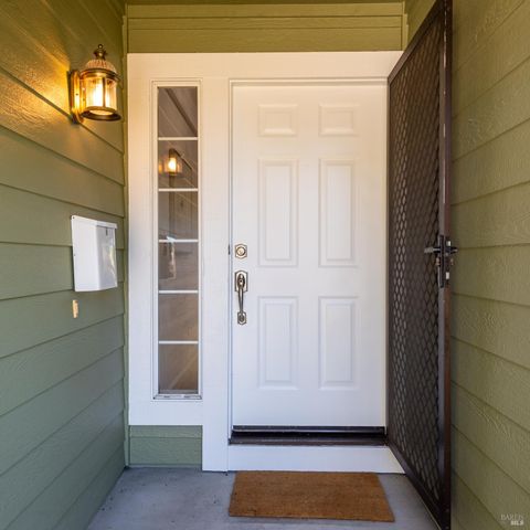 476 Talbot Ave, Santa Rosa, CA 95405