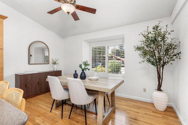 476 Talbot Ave, Santa Rosa, CA 95405