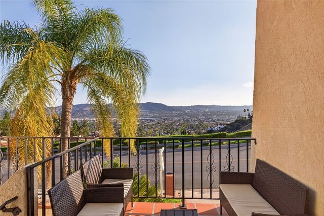 1350 E Tujunga, Burbank, CA 91501