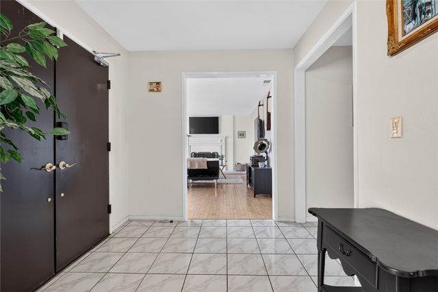 1350 E Tujunga, Burbank, CA 91501
