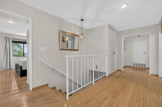1350 E Tujunga, Burbank, CA 91501
