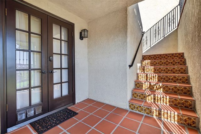 1350 E Tujunga, Burbank, CA 91501