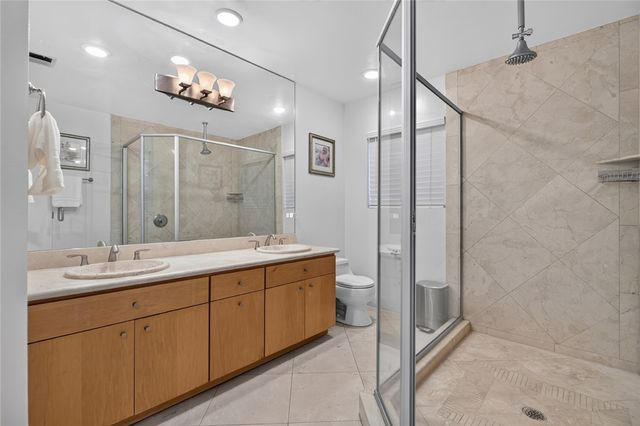 1350 E Tujunga, Burbank, CA 91501