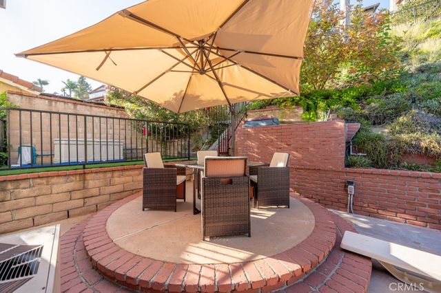 1350 E Tujunga, Burbank, CA 91501